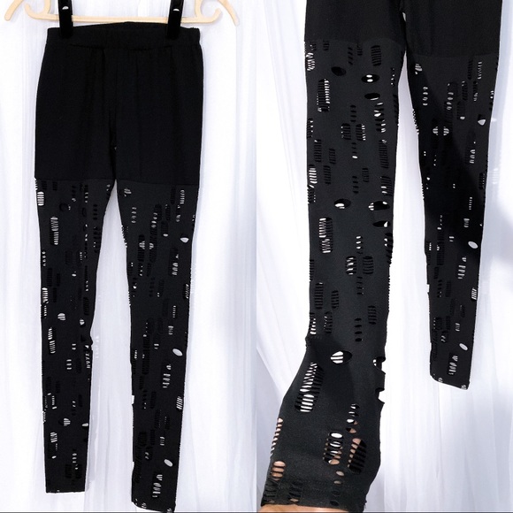 OUR BIGGEST SALE‼️ 70. Cut out Hole Distressed Black Leggings XS
